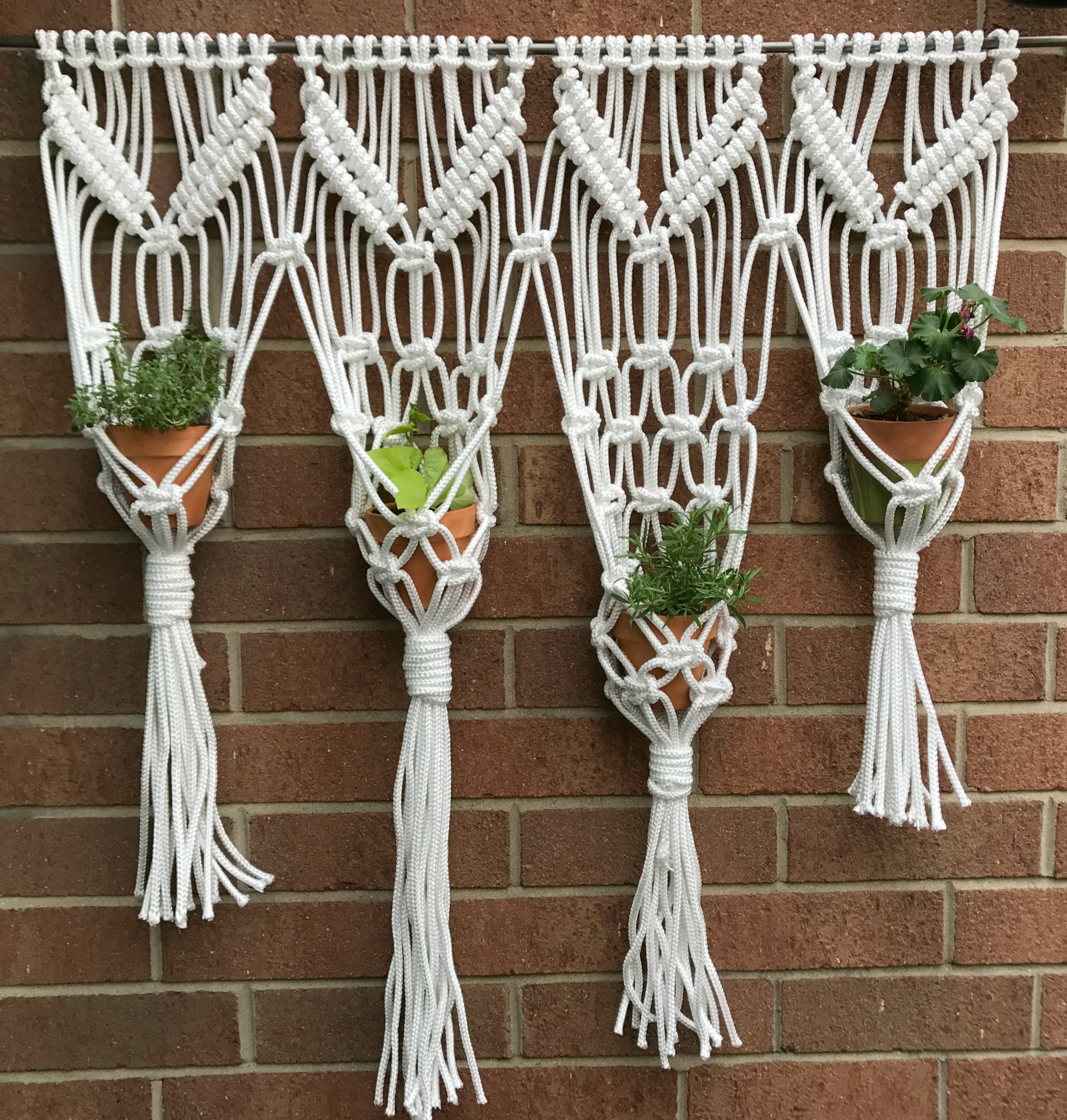 Easy Large DIY Macrame Wall Hanging (with Video!)