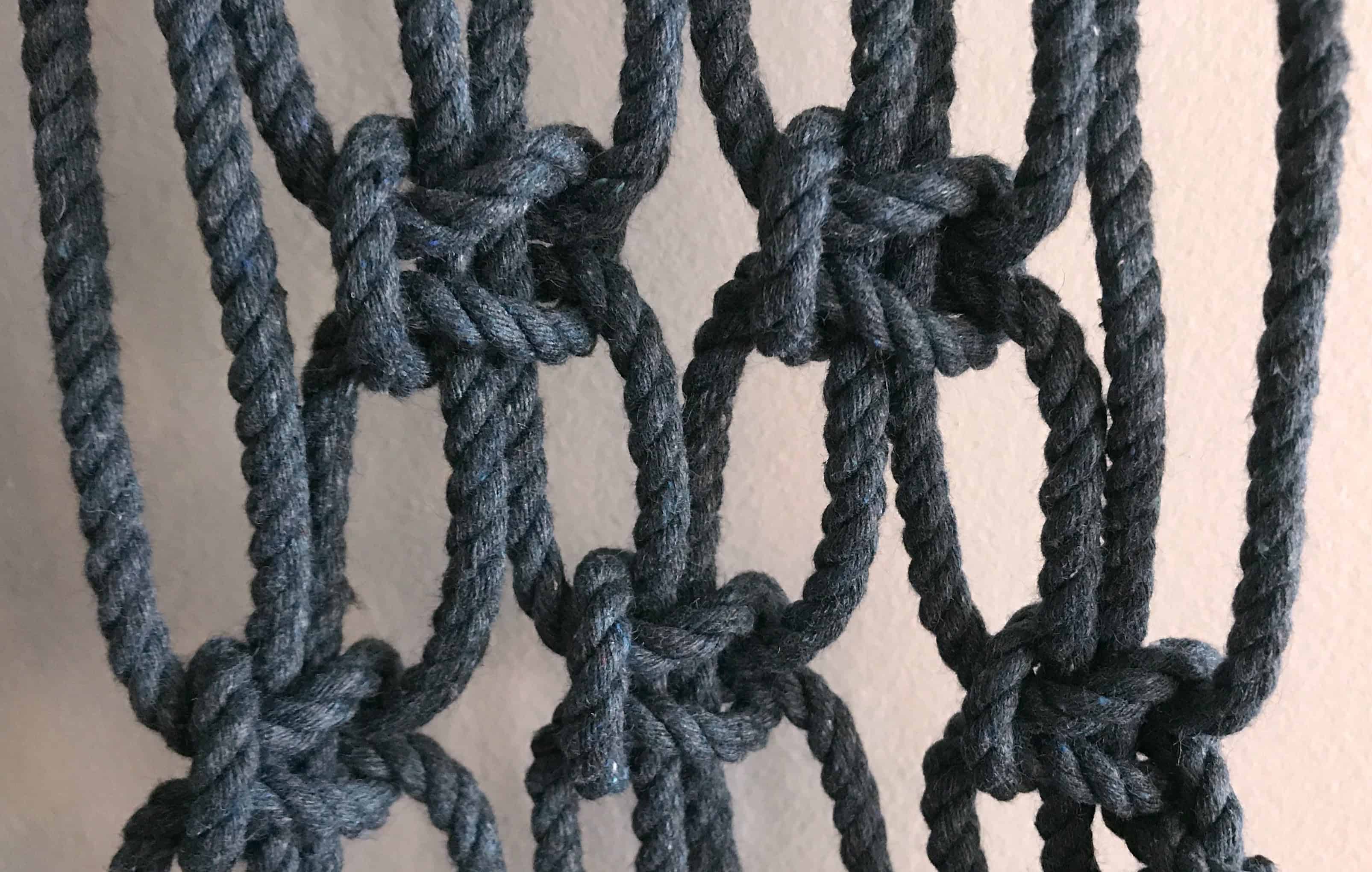 macrame planter - myfrenchtwist.com