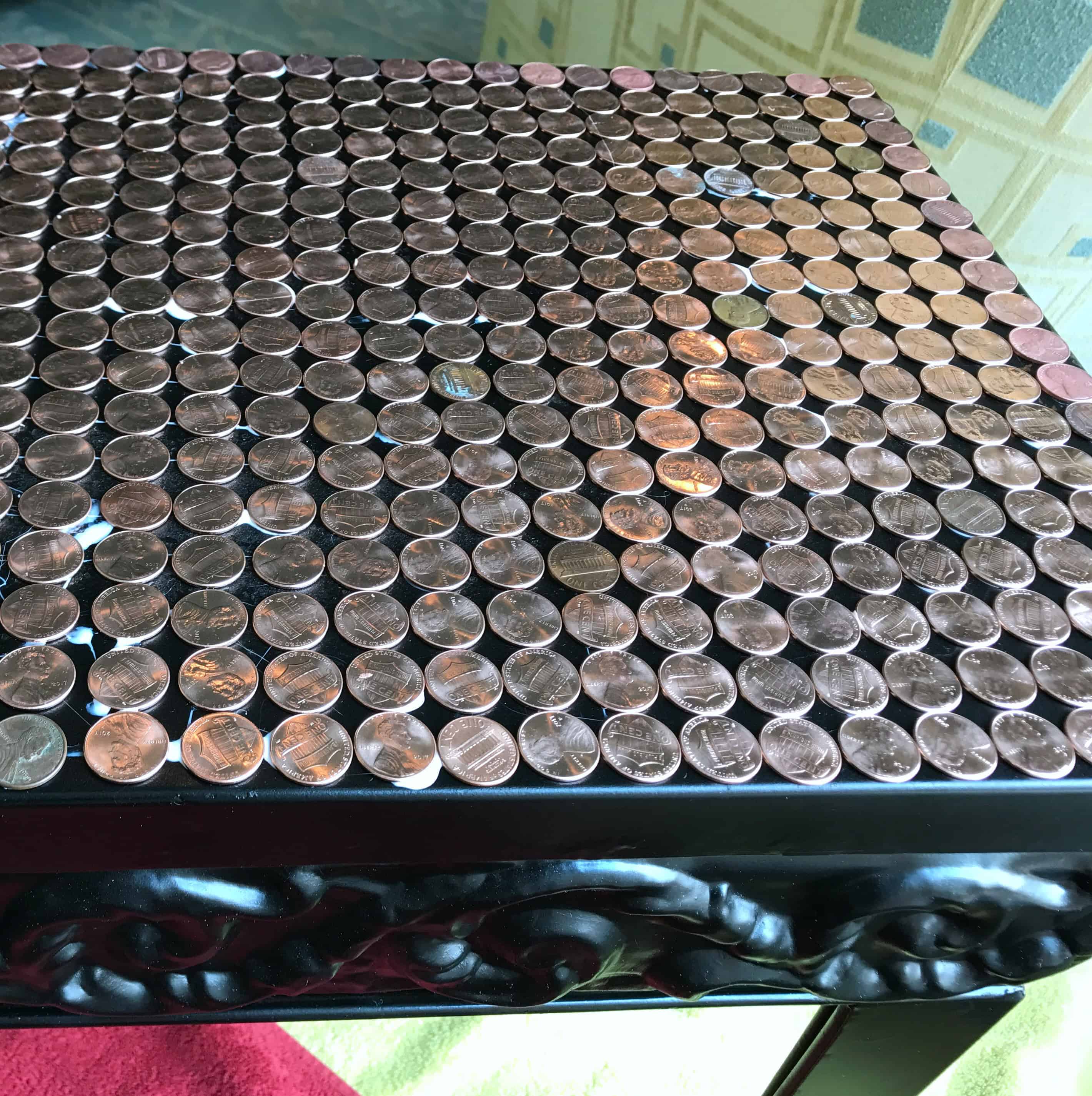 penny topped table upcycle - myfrenchtwist.com