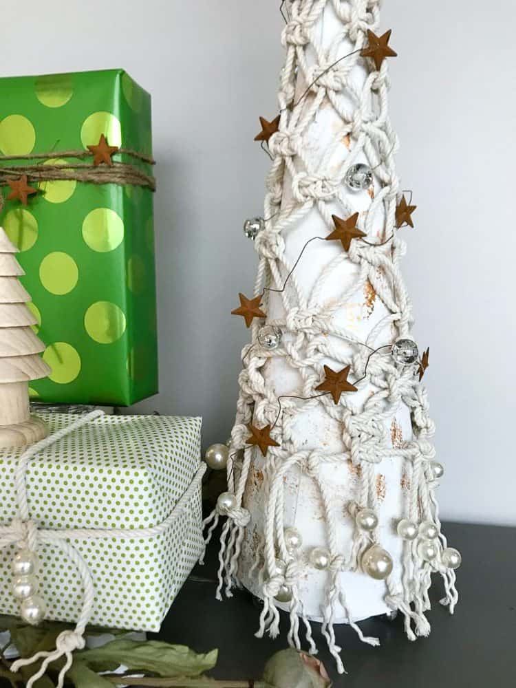 macrame tabletop christmas tree - myfrenchtwist.com