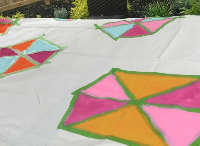 painted stencil diamond shapes
