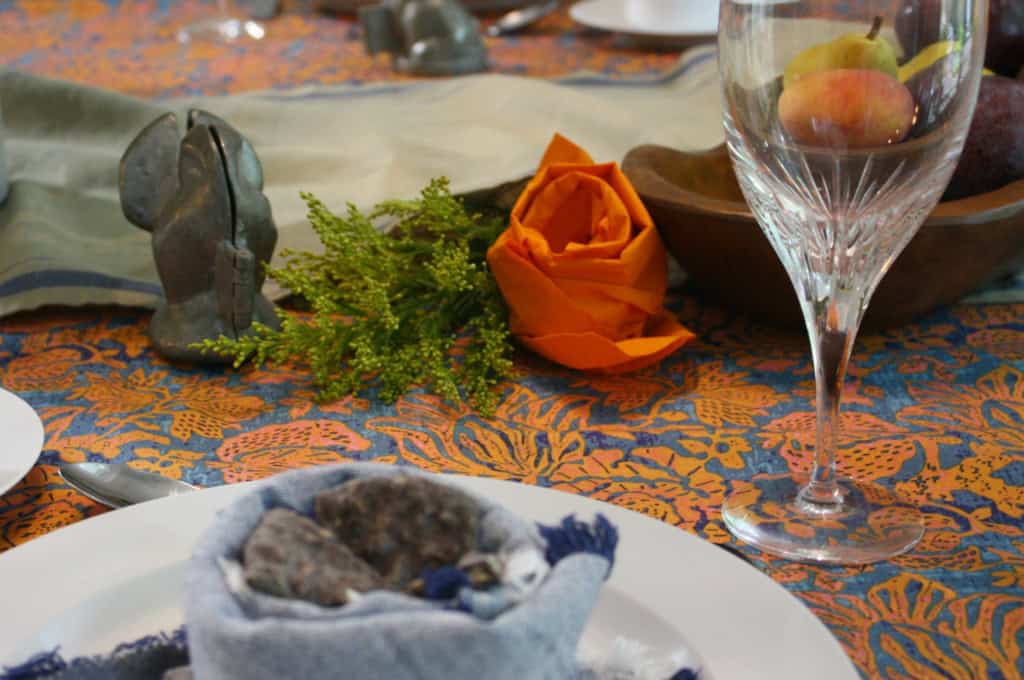 fall tablescape #falltablescape ice cream mold