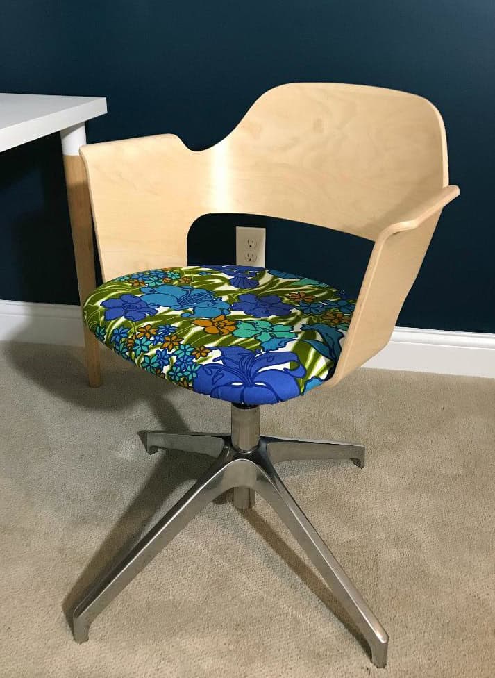 sewing chair