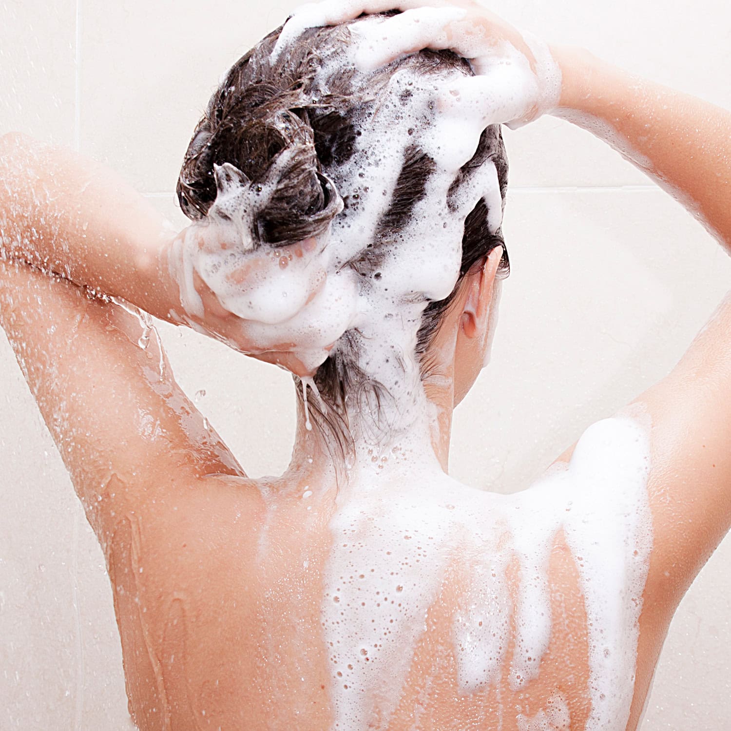green beauty shampoo - myfrenchtwist.com