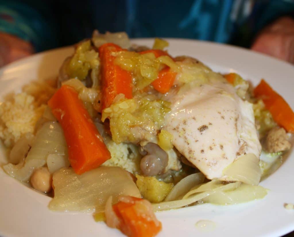 broadway tablescape - myfrenchtwist.com