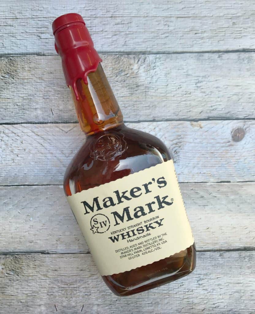 necklace from makers mark caps - myfrenchtwist.com