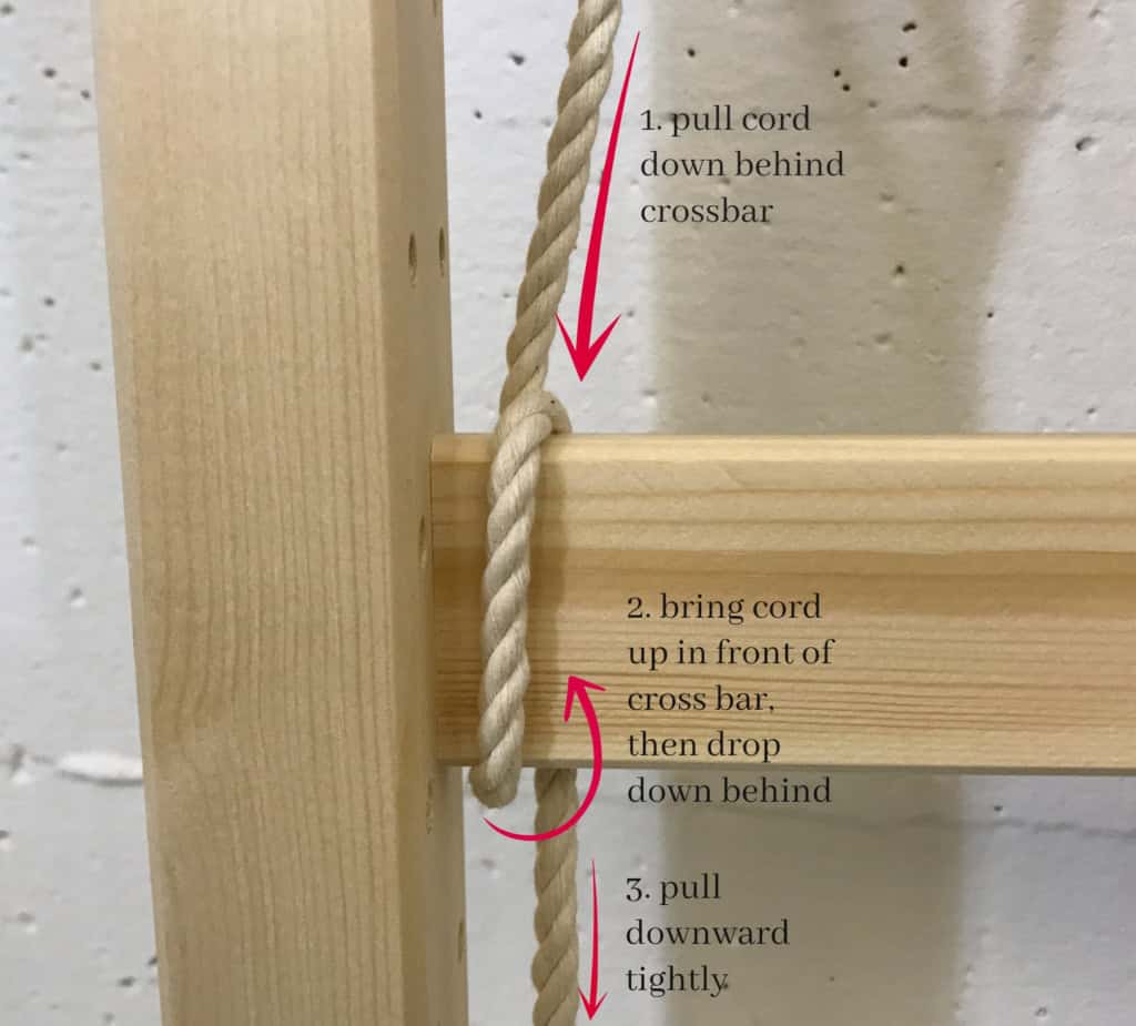 easy macrame folding screen - myfrenchtwist.com