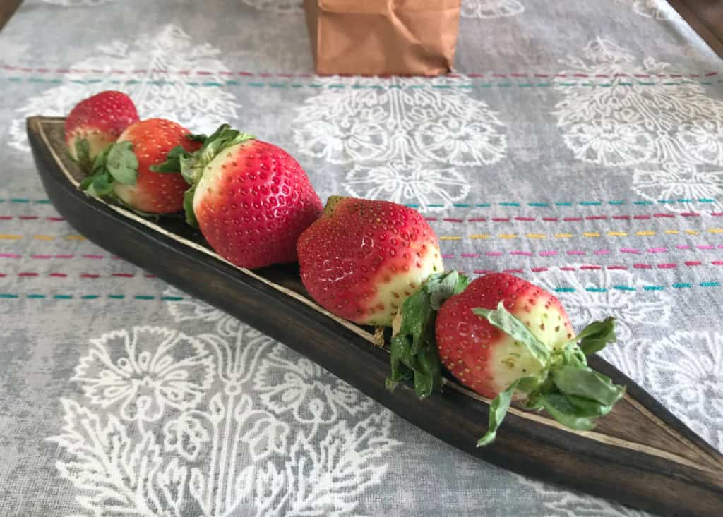 valentine's tablescape